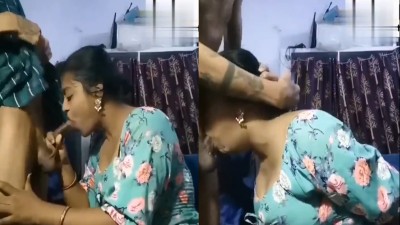 Mature aunty gives beautiful deep blowjob takes cum