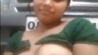 Sexy Hindi Maid Nude Selfie Boss Car Park